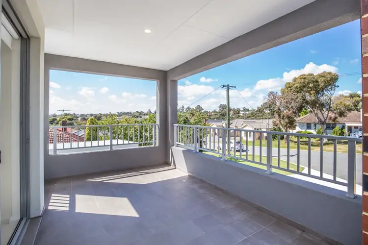 Sixth view of Homely apartment listing, 4/8 Peppering Way, Westminster WA 6061