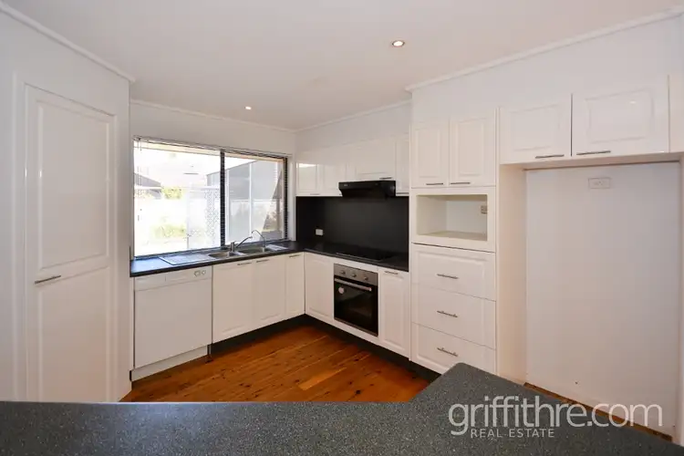 Fifth view of Homely house listing, 10 Bugno Crescent, Griffith NSW 2680