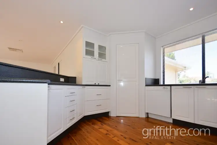 Sixth view of Homely house listing, 10 Bugno Crescent, Griffith NSW 2680
