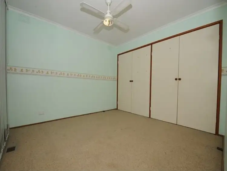 Fourth view of Homely house listing, 17 Clifton Way, Endeavour Hills VIC 3802