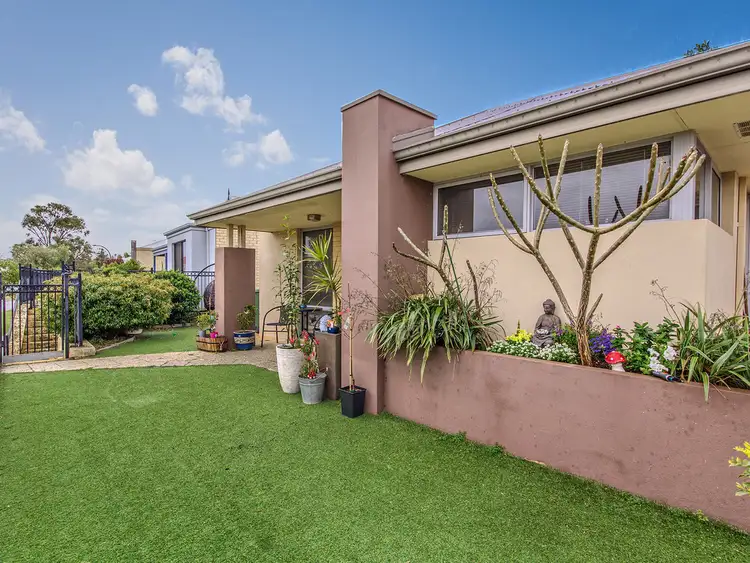 Second view of Homely house listing, 10 Fareham Crescent, Wellard WA 6170