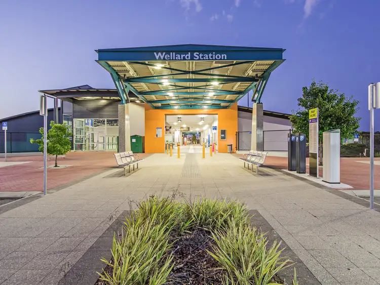 Third view of Homely house listing, 10 Fareham Crescent, Wellard WA 6170