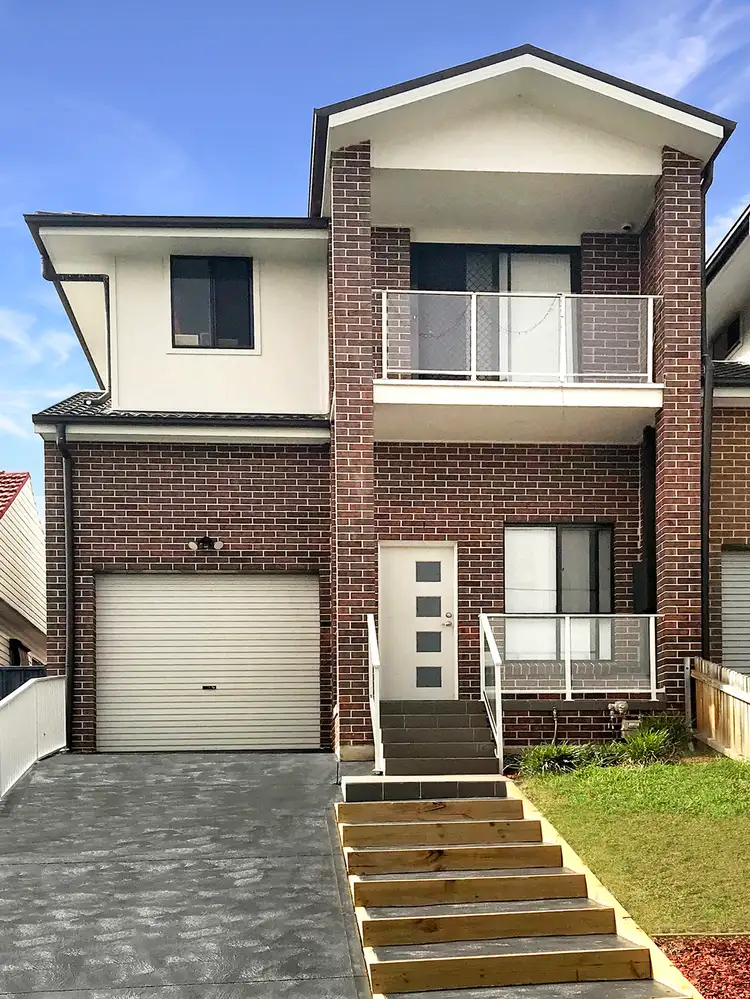 128A Lindesay Street, Campbelltown NSW 2560