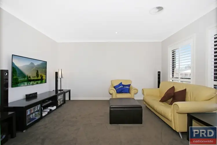 Second view of Homely house listing, 7 French Terrace, Wodonga VIC 3690