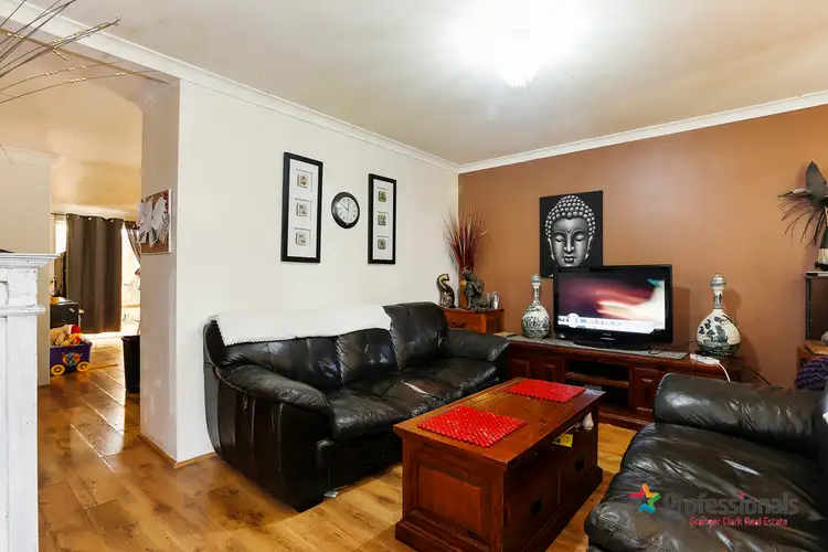 Sixth view of Homely house listing, 2 Banyan Close, Marangaroo WA 6064