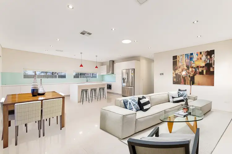 109 Picnic Point Road, Picnic Point NSW 2213