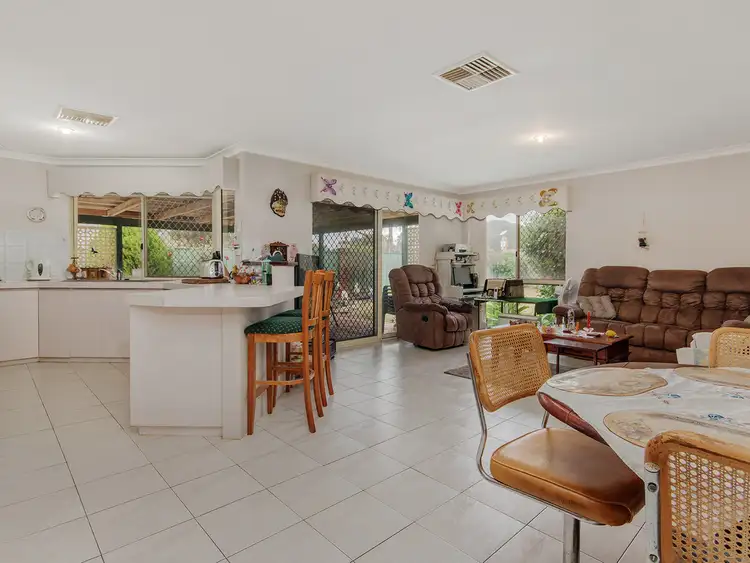Fifth view of Homely house listing, 2 Templetonia Promenade, Halls Head WA 6210