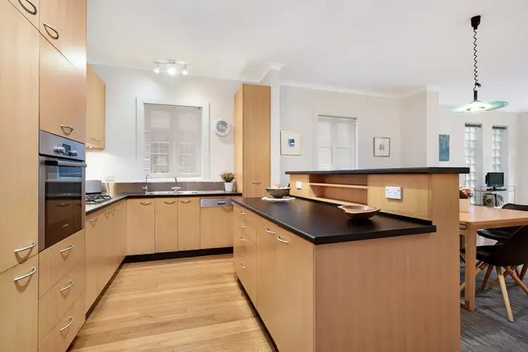 Fifth view of Homely apartment listing, 3/44 Beach Road, Bondi Beach NSW 2026