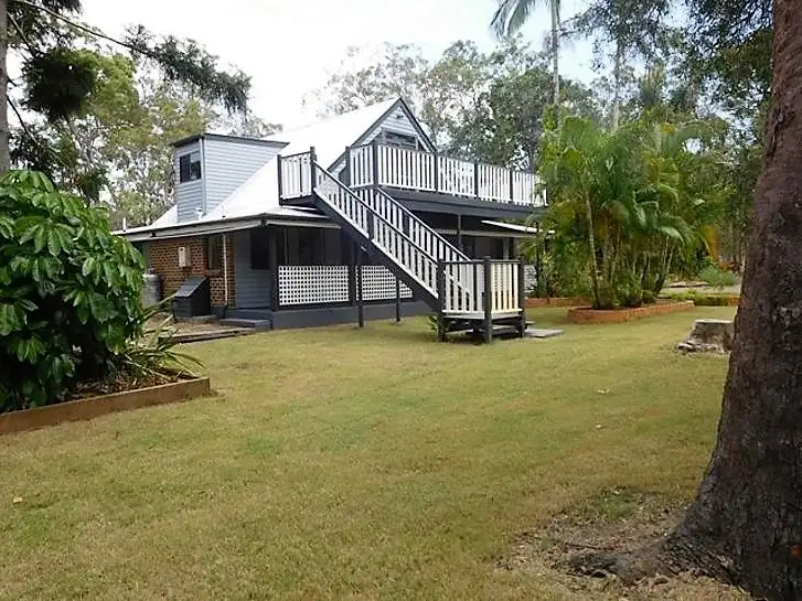 31 Curran St, Booral QLD 4655