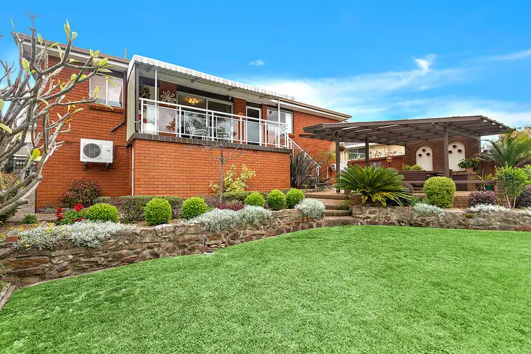 Fourth view of Homely house listing, 4 Dumbarton Pl, Engadine NSW 2233