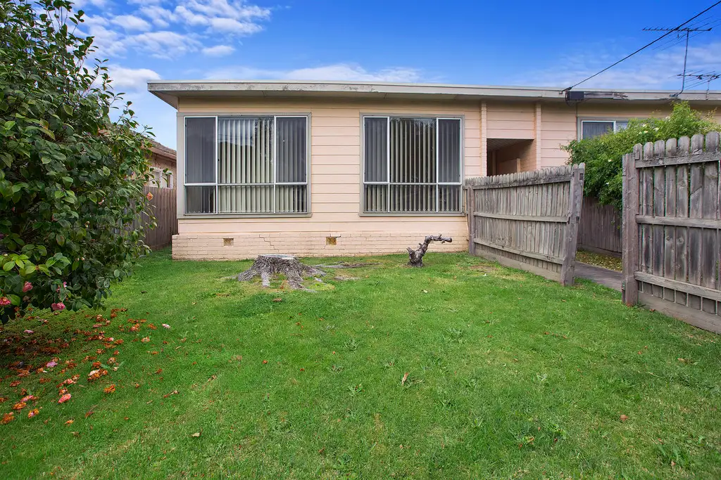 Main view of Homely unit listing, 1/18 Lewis Street, Frankston VIC 3199