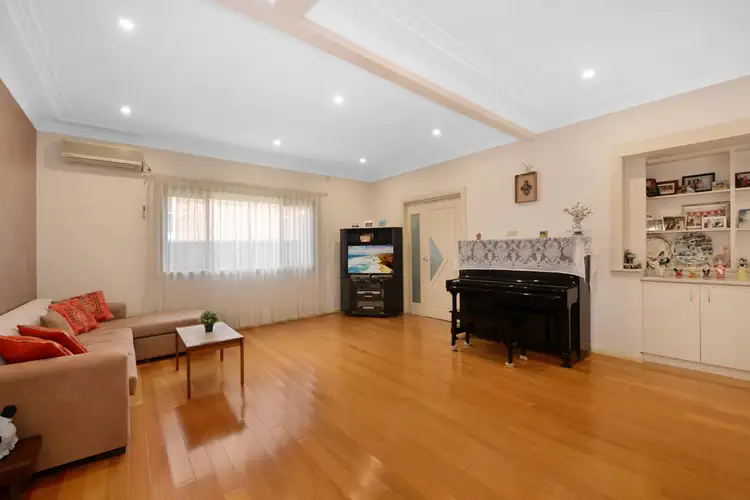 9 Cooloongatta Road, Beverly Hills NSW 2209