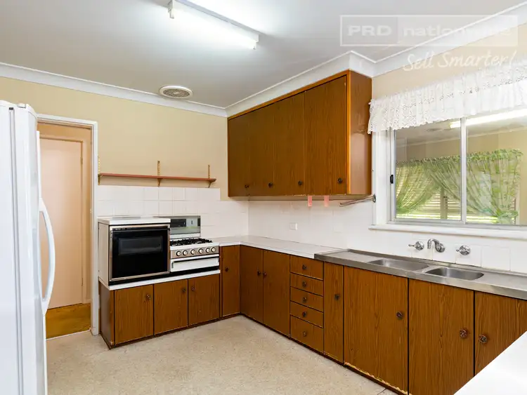 Fourth view of Homely house listing, 40 Mimosa Drive, Mount Austin NSW 2650