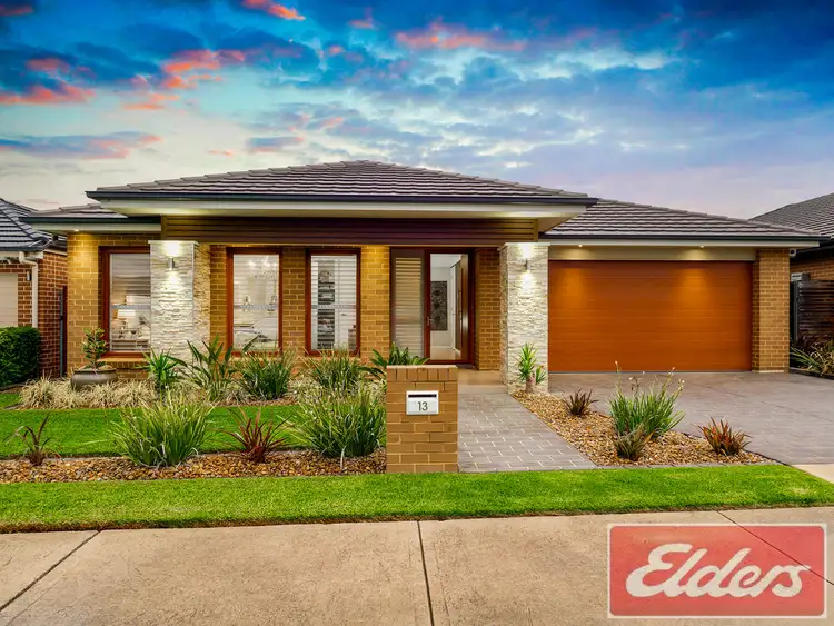 13 Rowland Place, Jordan Springs NSW 2747