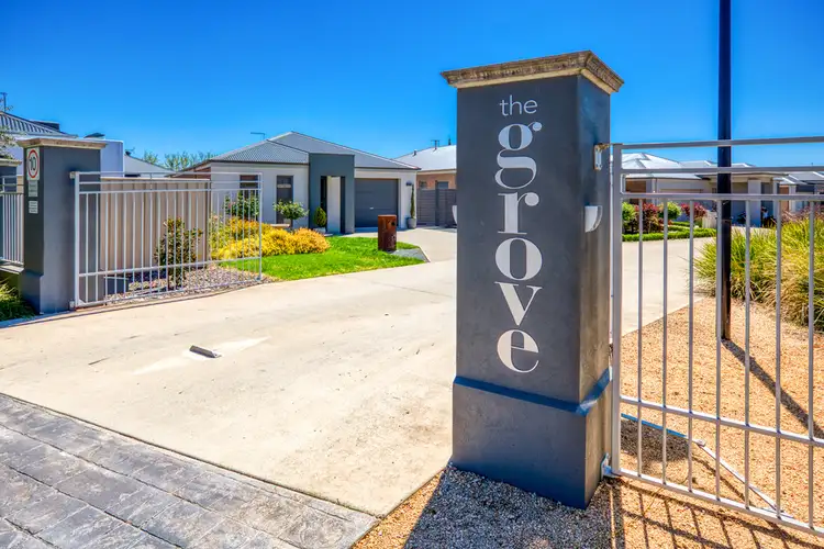 Second view of Homely house listing, 6 Blackburn Close, Wodonga VIC 3690