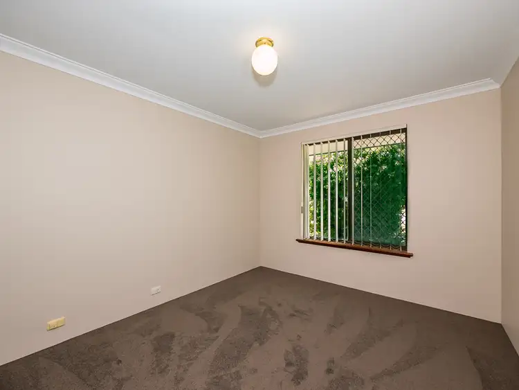 Fifth view of Homely house listing, 35 Dotterel Way, Yangebup WA 6164