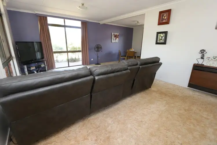 Fifth view of Homely house listing, 6 Sherwood Road, Temora NSW 2666