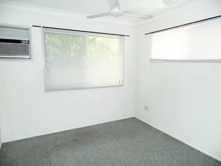 Fifth view of Homely unit listing, 2/32 Kitchener  Road, Pimlico QLD 4812