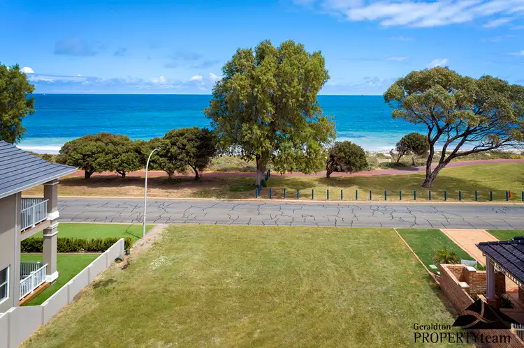 100 Kempton Street, Bluff Point WA 6530