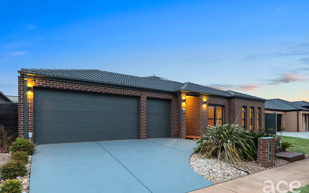 Main view of Homely house listing, 3 Lapwing Close, Williams Landing VIC 3027