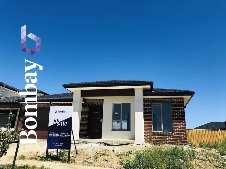 36 Selkirk Way, Mickleham VIC 3064