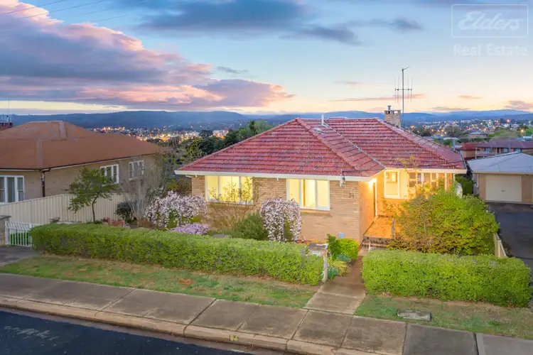 Main view of Homely house listing, 34 Kinkora Place, Crestwood NSW 2620