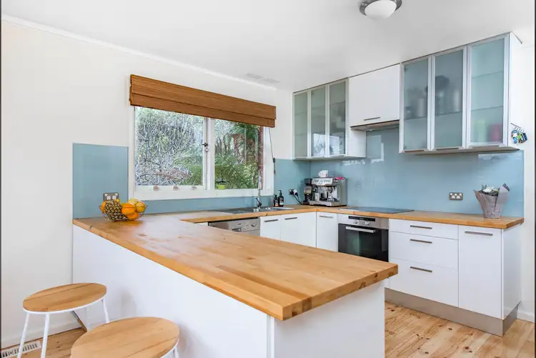 10 Whyte Place, Curtin ACT 2605