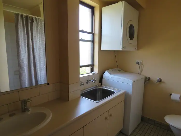 Third view of Homely apartment listing, 23 / 611 Kiewa Street, Albury NSW 2640