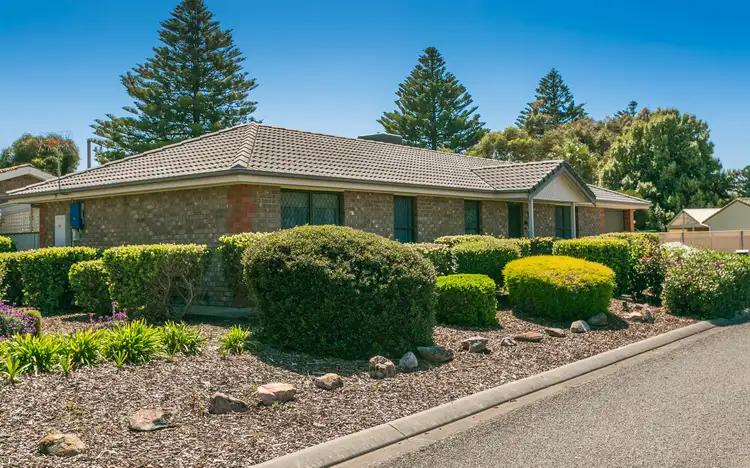 2 Crosby Court, Encounter Bay SA 5211