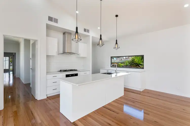 Sixth view of Homely house listing, 7 Hodgkinson Street, Bendigo VIC 3550