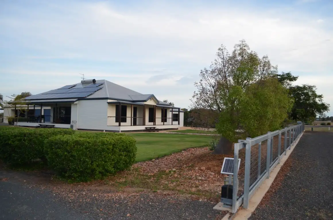 Main view of Homely house listing, 44 Edgewood Drive, Emerald QLD 4720