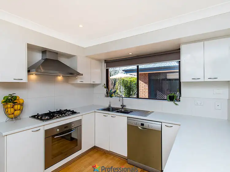 Fourth view of Homely house listing, 31 Elderberry Circle, Halls Head WA 6210