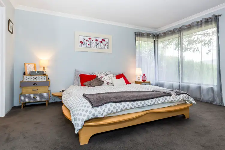 Fifth view of Homely house listing, 92 Braidwood Drive, Australind WA 6233