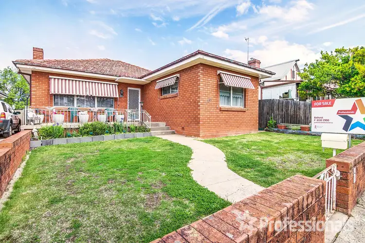 Main view of Homely house listing, 136 George Street, Bathurst NSW 2795