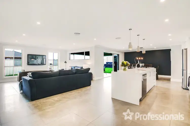 Fifth view of Homely house listing, 18 McGillan Drive, Kelso NSW 2795