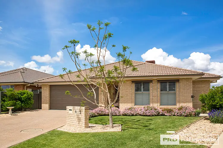 Second view of Homely house listing, 5 Gregory Close, Tamworth NSW 2340