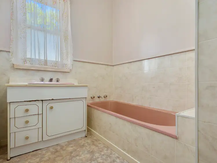 Fifth view of Homely house listing, 31 Mollison Street, Kyneton VIC 3444