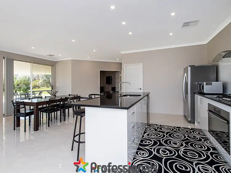 Fifth view of Homely house listing, 7 Pioneer Place, Birchmont WA 6214