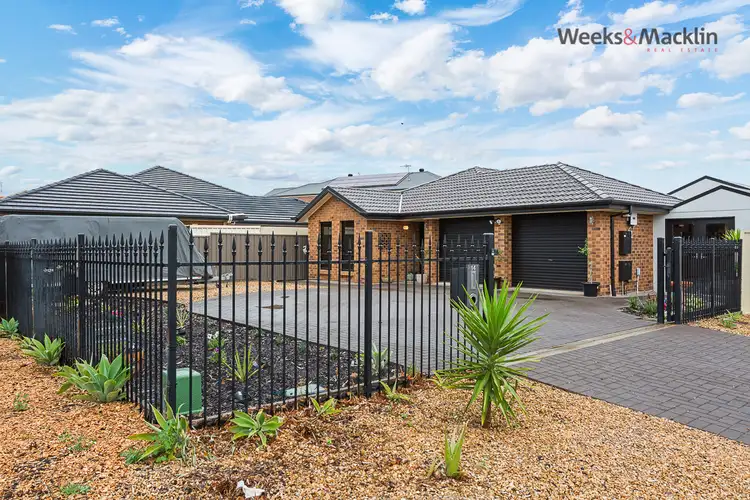 14 Edgewater Place, Burton SA 5110