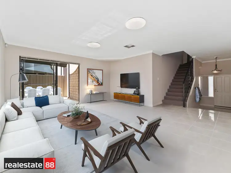 2/42 Gladstone Road, Rivervale WA 6103