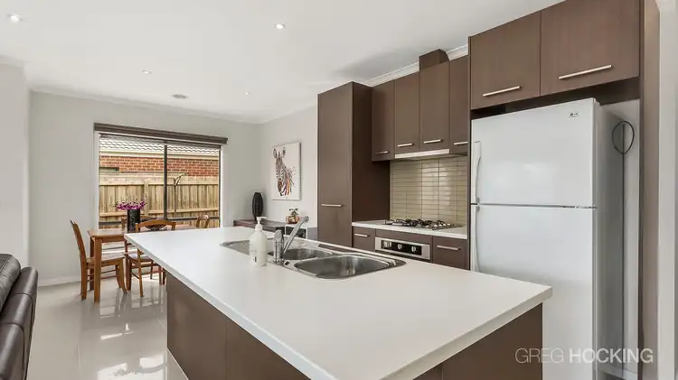 Fourth view of Homely house listing, 2/10 Arthur Close, Truganina VIC 3029