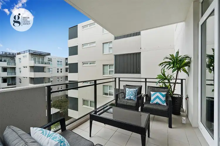 Second view of Homely apartment listing, 27/5 Bay Drive, Meadowbank NSW 2114