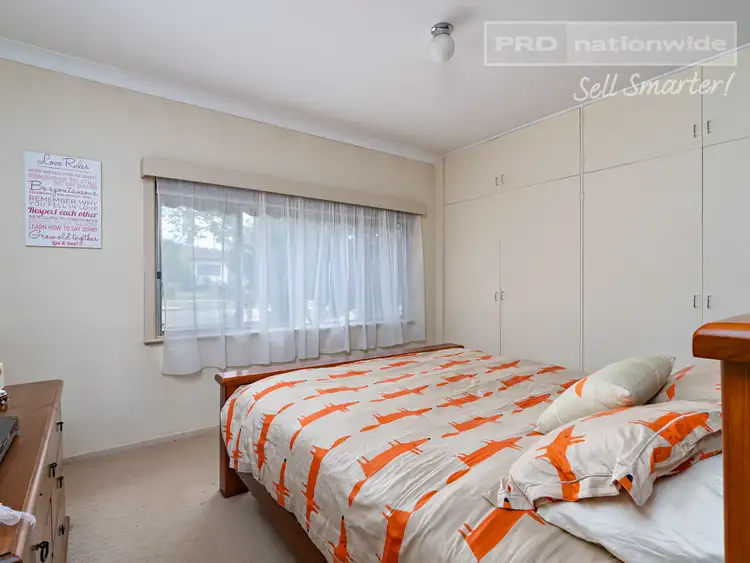 Fifth view of Homely house listing, 54 Tichborne Crescent, Kooringal NSW 2650