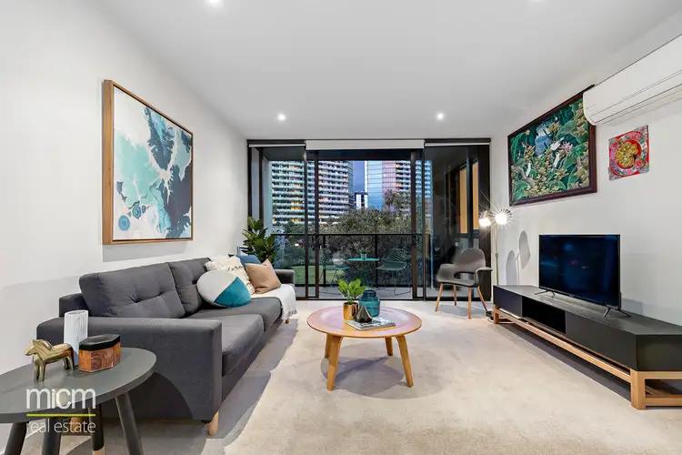 34/801 Bourke Street, Docklands VIC 3008