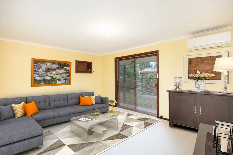 15 Lark Place, Mount Gambier SA 5290