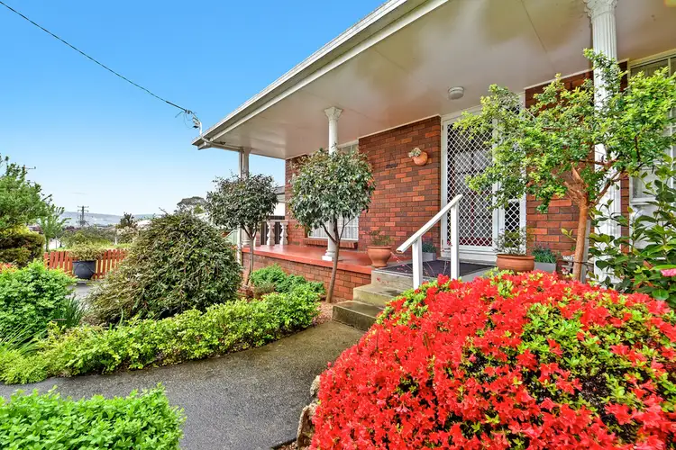 24 Snow Street, Newnham TAS 7248
