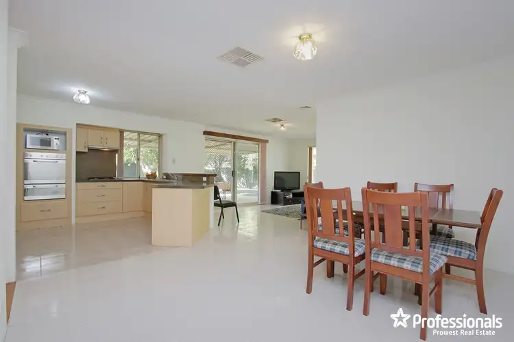 21 Cameron Court, Willetton WA 6155