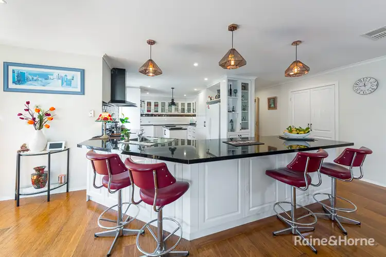 Fifth view of Homely house listing, 8 Frontignac Court, Sunbury VIC 3429