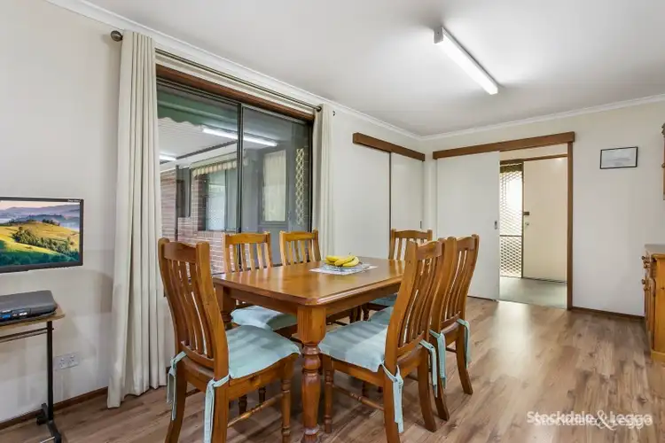 Third view of Homely house listing, 8 Oakwood Court, Narre Warren VIC 3805