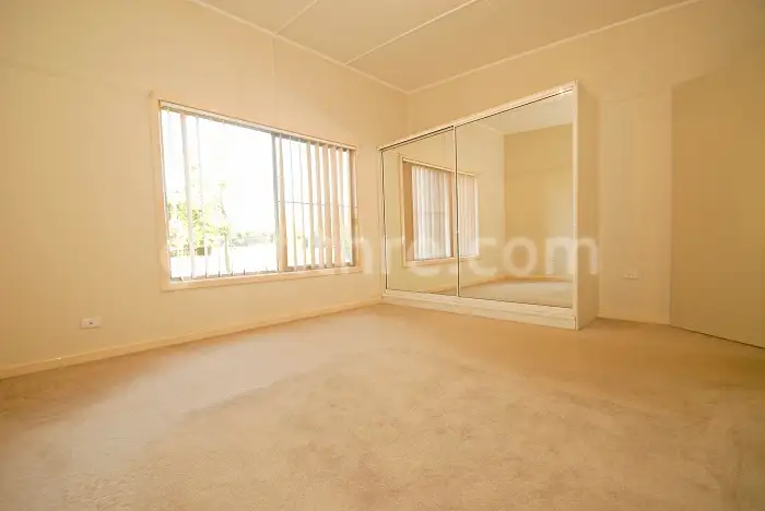 Seventh view of Homely house listing, 33 Walla Avenue, Griffith NSW 2680